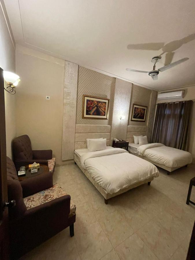 Shelton Hotel Mardan 외부 사진