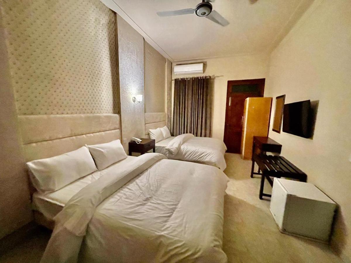 Shelton Hotel Mardan 외부 사진